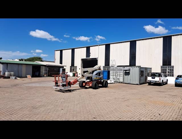 944M² WORKSHOP TO LET IN ALTON